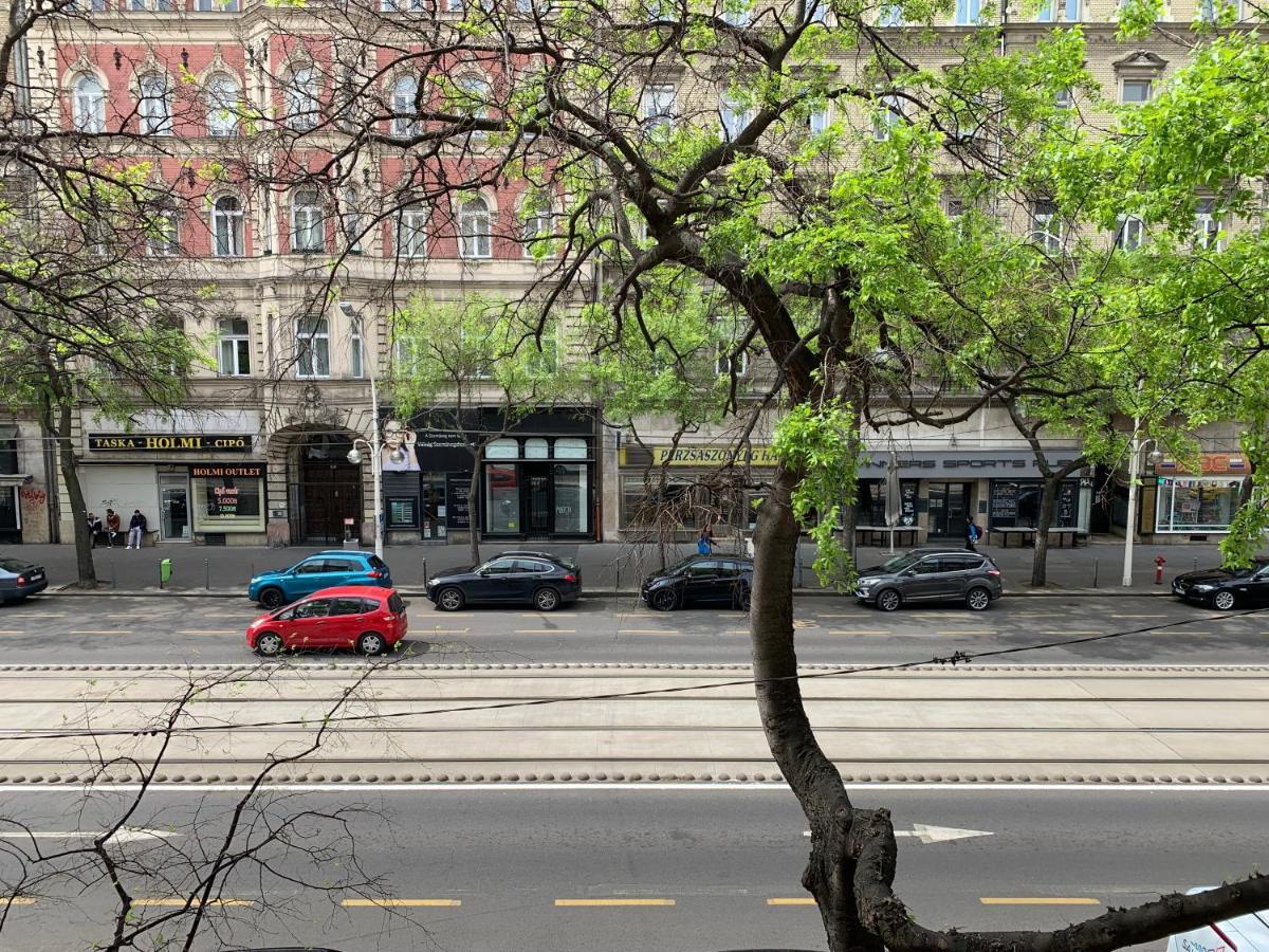 Luxury Apartment In The Central Budapest Exterior photo